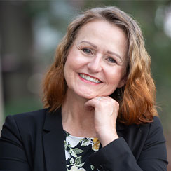 Kathy Ujifusa